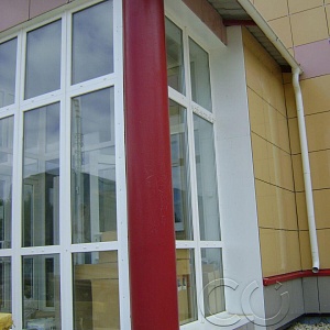 Входные двери и витражи. г. Козельск